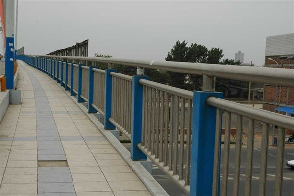 红桥不锈钢复合管护栏